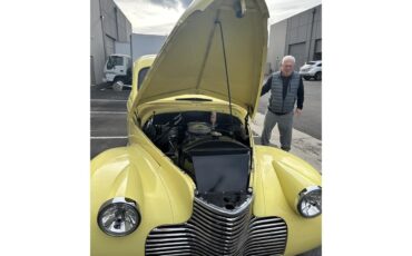 Chevrolet-Special-deluxe-1940-Yellow-Tan-15