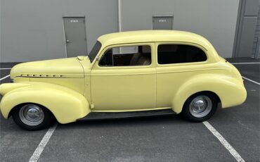 Chevrolet-Special-deluxe-1940-Yellow-Tan-18