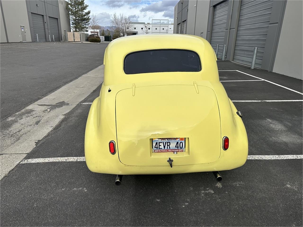 Chevrolet-Special-deluxe-1940-Yellow-Tan-20