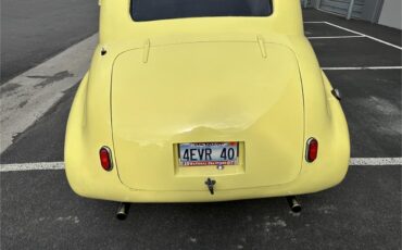 Chevrolet-Special-deluxe-1940-Yellow-Tan-22