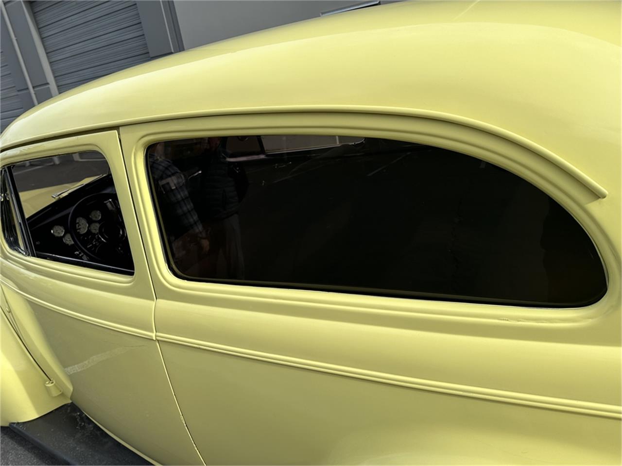 Chevrolet-Special-deluxe-1940-Yellow-Tan-28