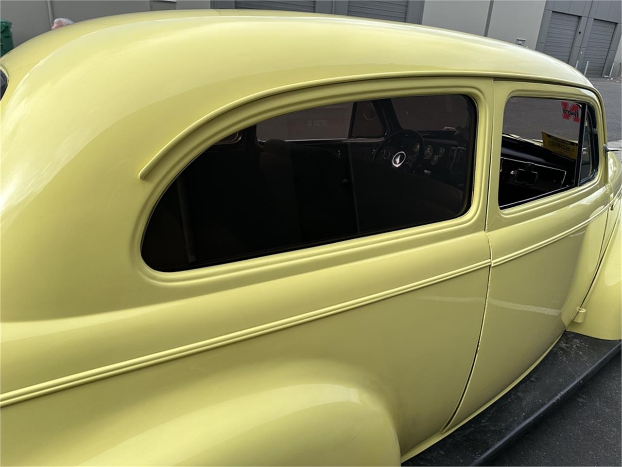 Chevrolet-Special-deluxe-1940-Yellow-Tan-31