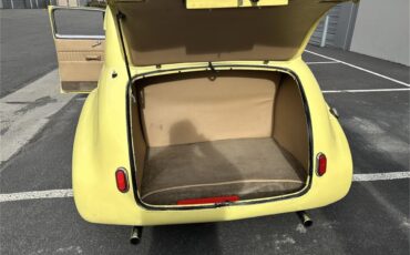 Chevrolet-Special-deluxe-1940-Yellow-Tan-34
