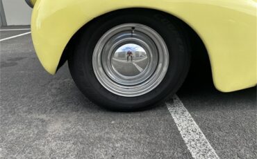 Chevrolet-Special-deluxe-1940-Yellow-Tan-36