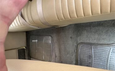 Chevrolet-Special-deluxe-1940-Yellow-Tan-41