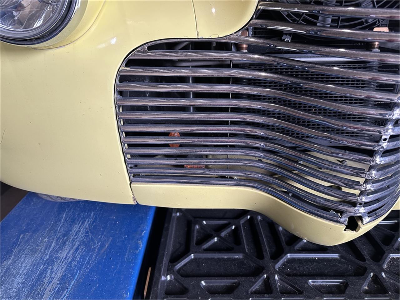 Chevrolet-Special-deluxe-1940-Yellow-Tan-5