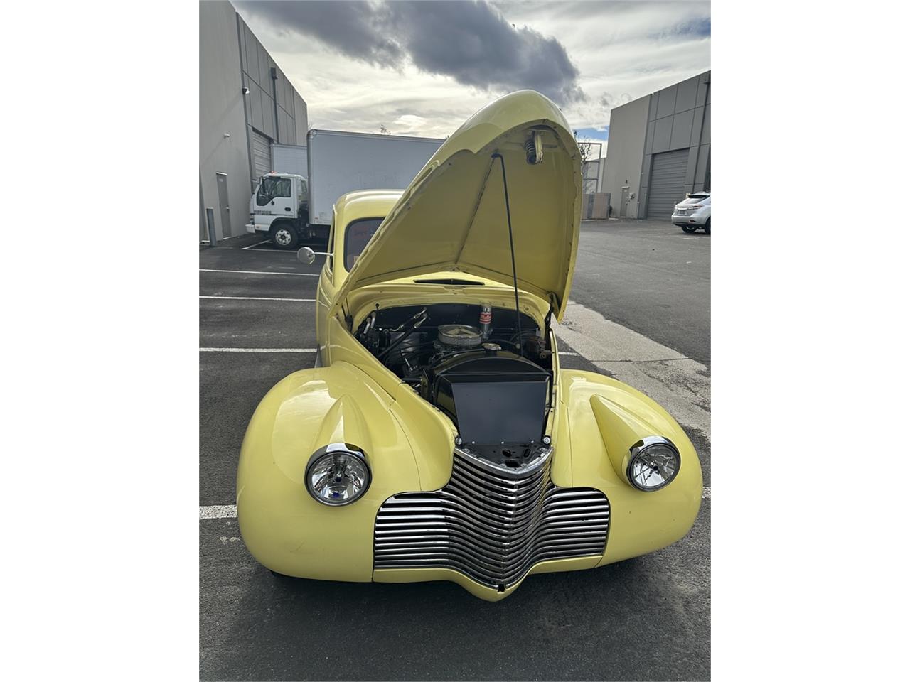 Chevrolet-Special-deluxe-1940-Yellow-Tan-55