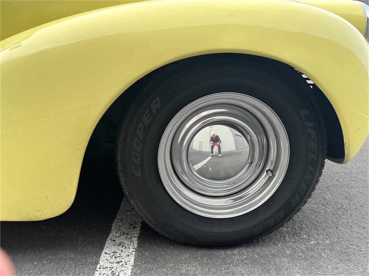 Chevrolet-Special-deluxe-1940-Yellow-Tan-6