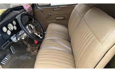 Chevrolet-Special-deluxe-1940-Yellow-Tan-8