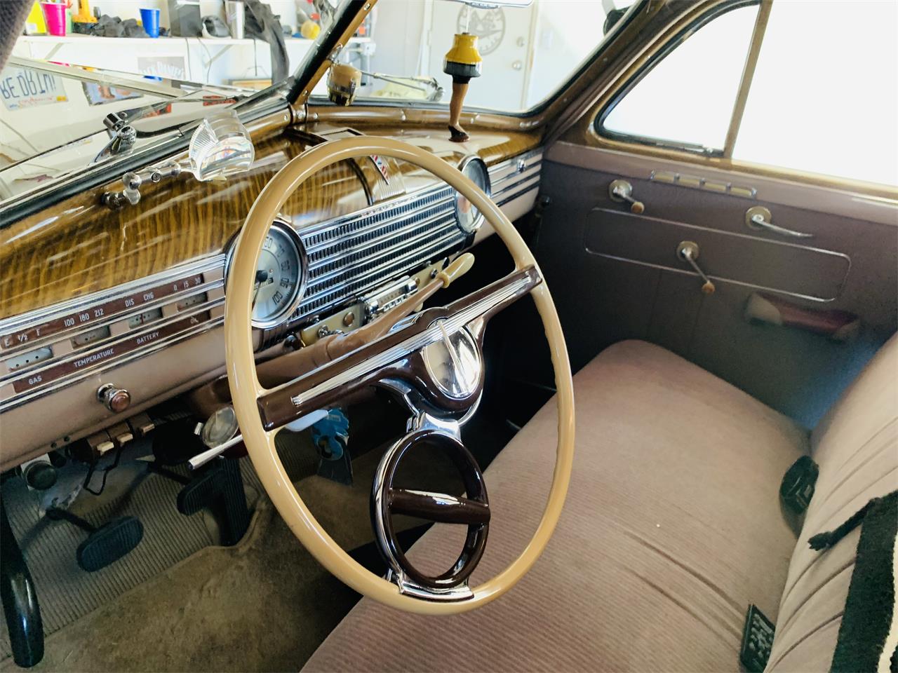 Chevrolet-Special-deluxe-1941-Black-Tan-20