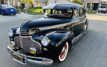 Chevrolet-Special-deluxe-1941-Black-Tan