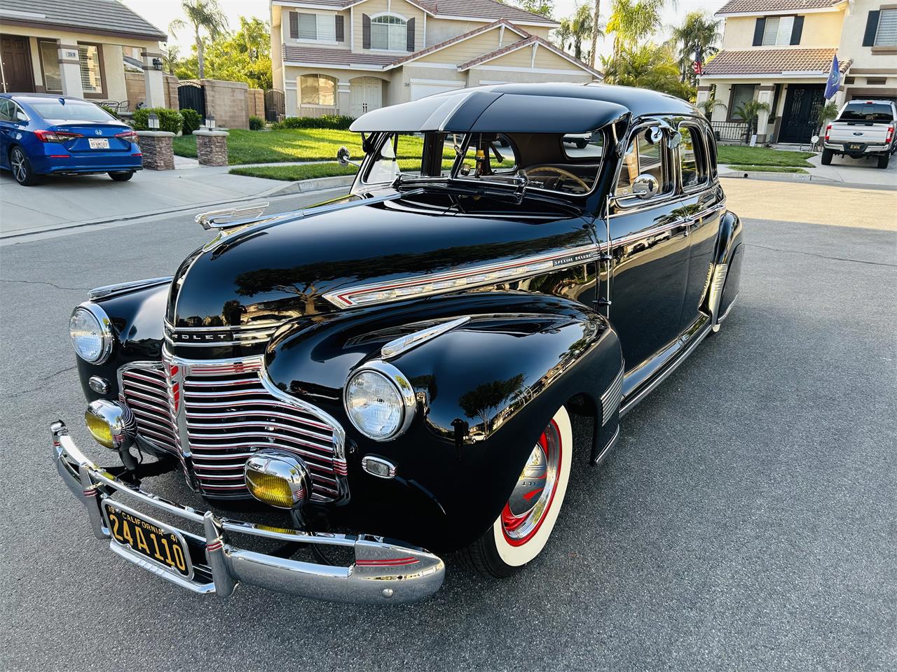 Chevrolet-Special-deluxe-1941-Black-Tan