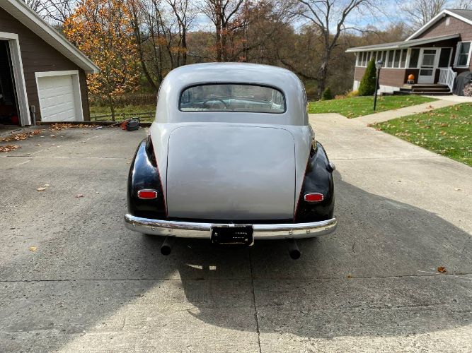 Chevrolet-Special-deluxe-1941-Custom-1