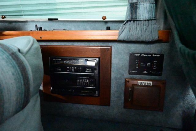 Chevrolet-Sportvan-G20-1992-Passenger-21