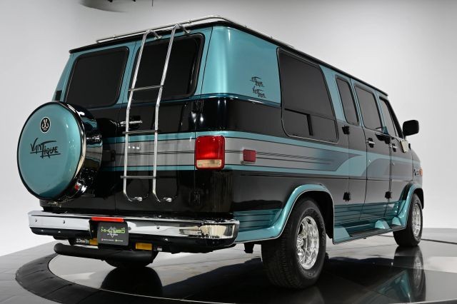 Chevrolet-Sportvan-G20-1992-Passenger-6