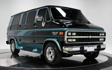 Chevrolet-Sportvan-G20-1992-Passenger-9