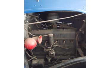 Chevrolet-Standard-1935-Blue-and-Black-Brown-herringbone-8