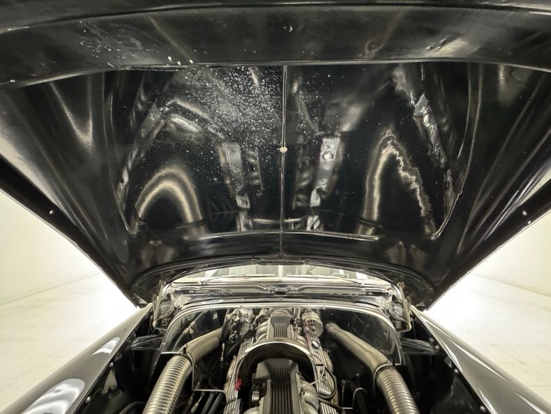 Chevrolet-Styleline-1951-Black-Black-24