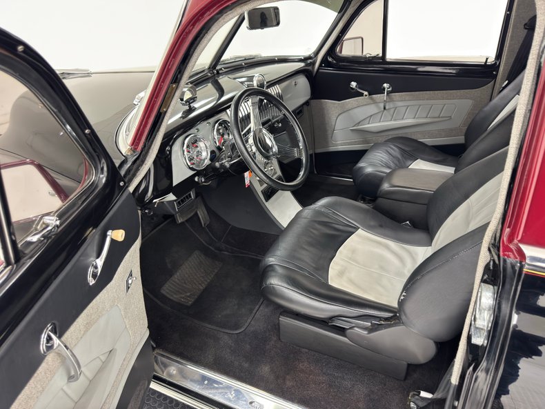 Chevrolet-Styleline-1951-Black-Black-48