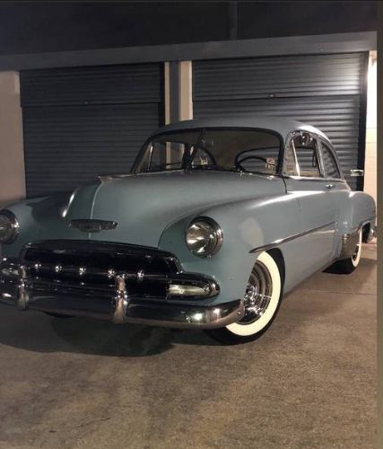 Chevrolet-Styleline-1952-Blue-2