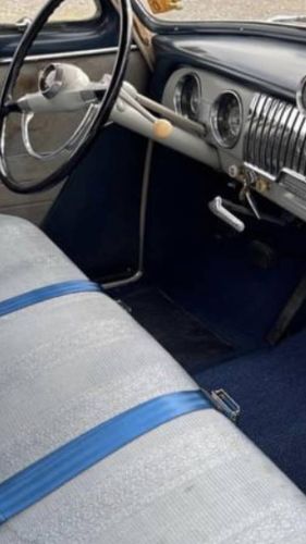 Chevrolet-Styleline-1952-Blue-9