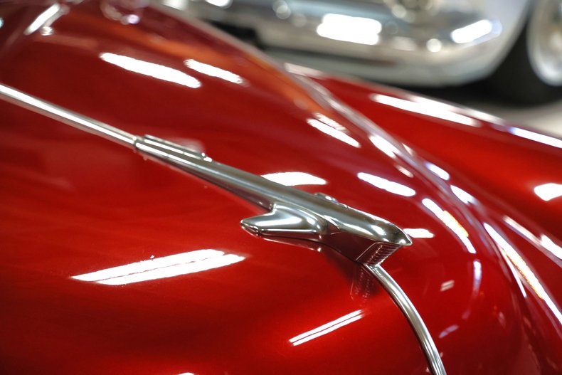 Chevrolet-Styleline-1952-Red-Brown-13