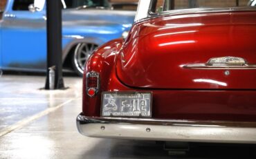 Chevrolet-Styleline-1952-Red-Brown-22