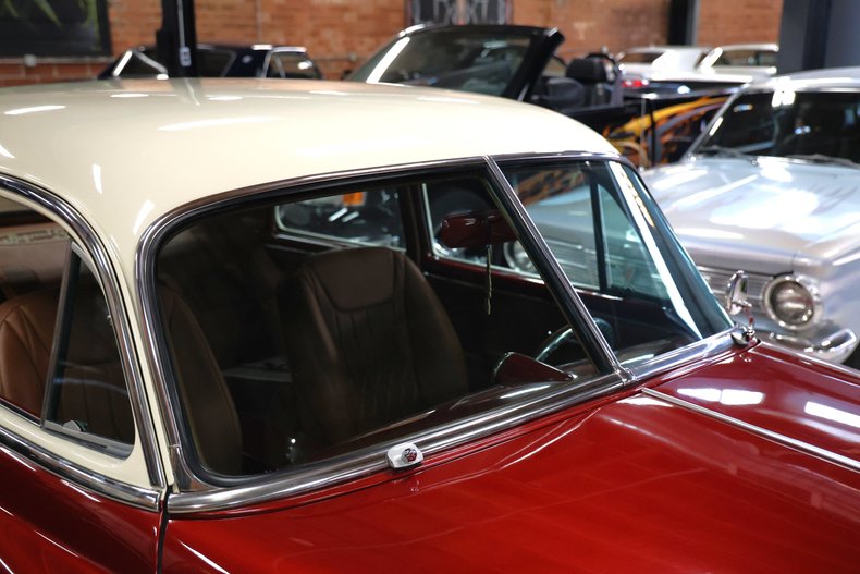 Chevrolet-Styleline-1952-Red-Brown-48