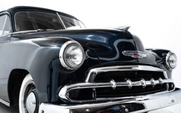 Chevrolet-Styleline-1952-Sedan-11