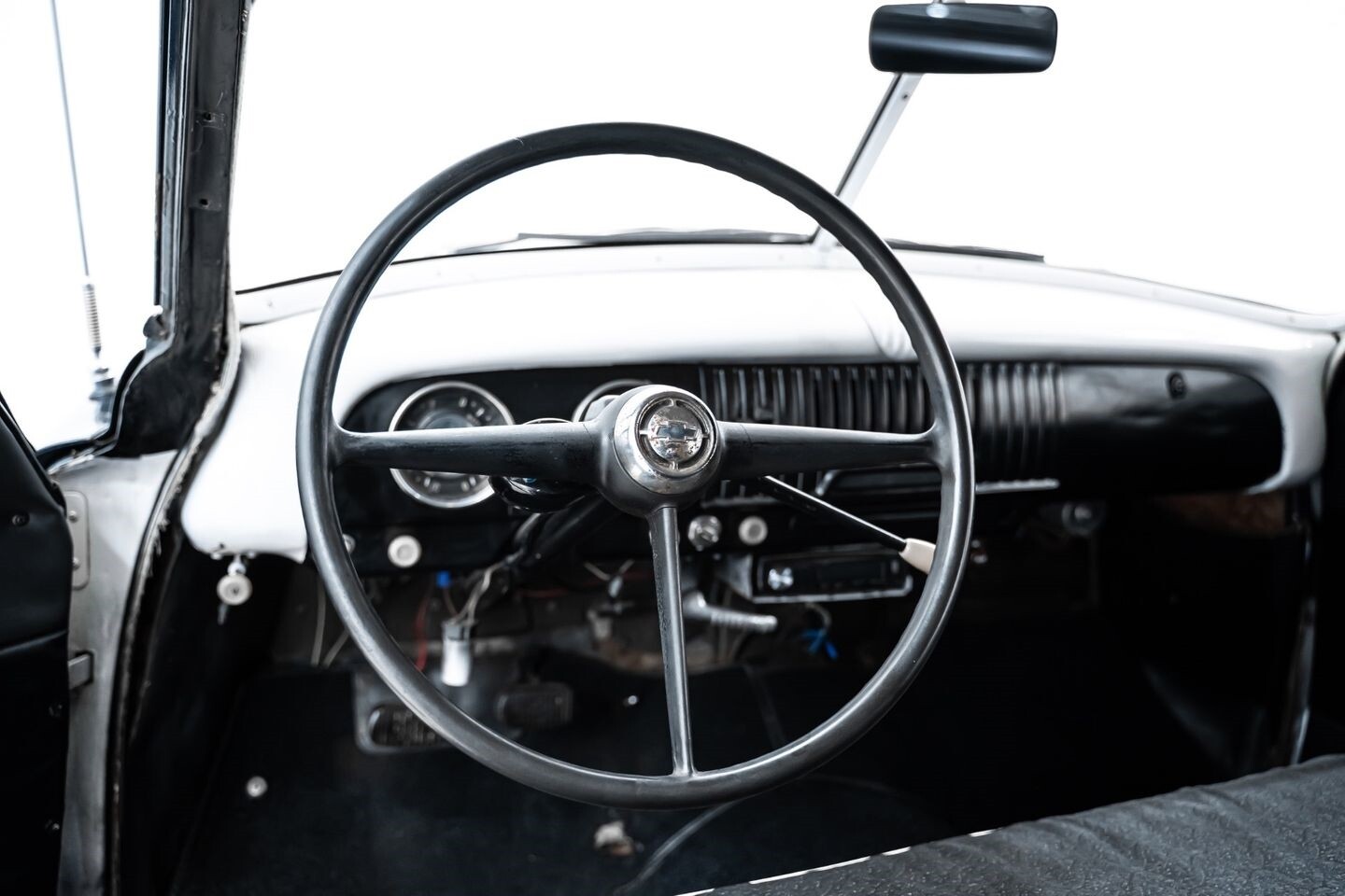 Chevrolet-Styleline-1952-Sedan-28