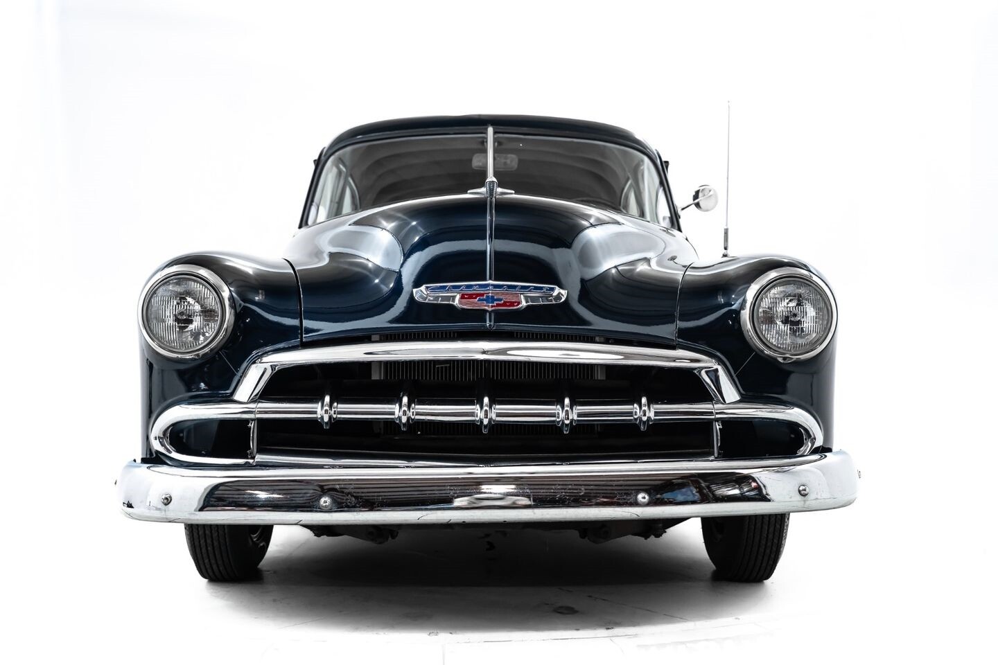 Chevrolet-Styleline-1952-Sedan-5