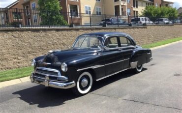 Chevrolet-Styleline-deluxe-1951-Black-Black-gray-1