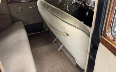 Chevrolet-Stylemaster-1948-Mayland-Black-Tan-1