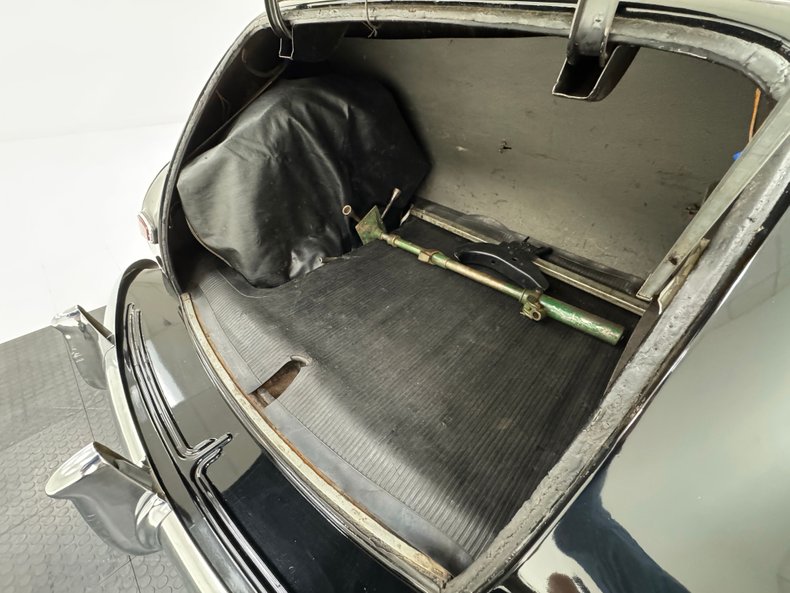 Chevrolet-Stylemaster-1948-Mayland-Black-Tan-36