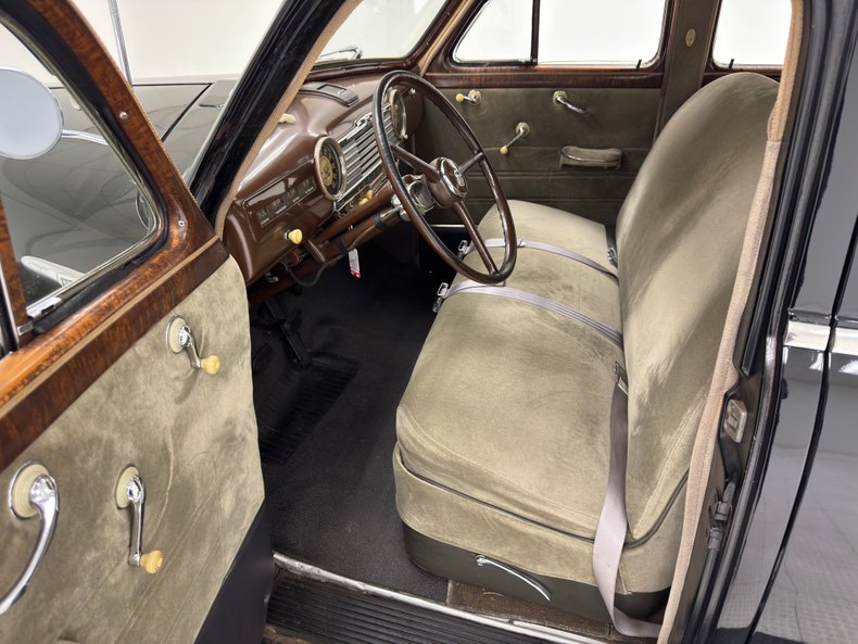 Chevrolet-Stylemaster-1948-Mayland-Black-Tan-44