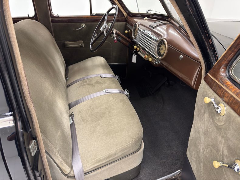 Chevrolet-Stylemaster-1948-Mayland-Black-Tan-48
