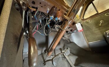 Chevrolet-Stylemaster-1948-Mayland-Black-Tan-7