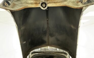 Chevrolet-Stylemaster-1948-Sedan-24