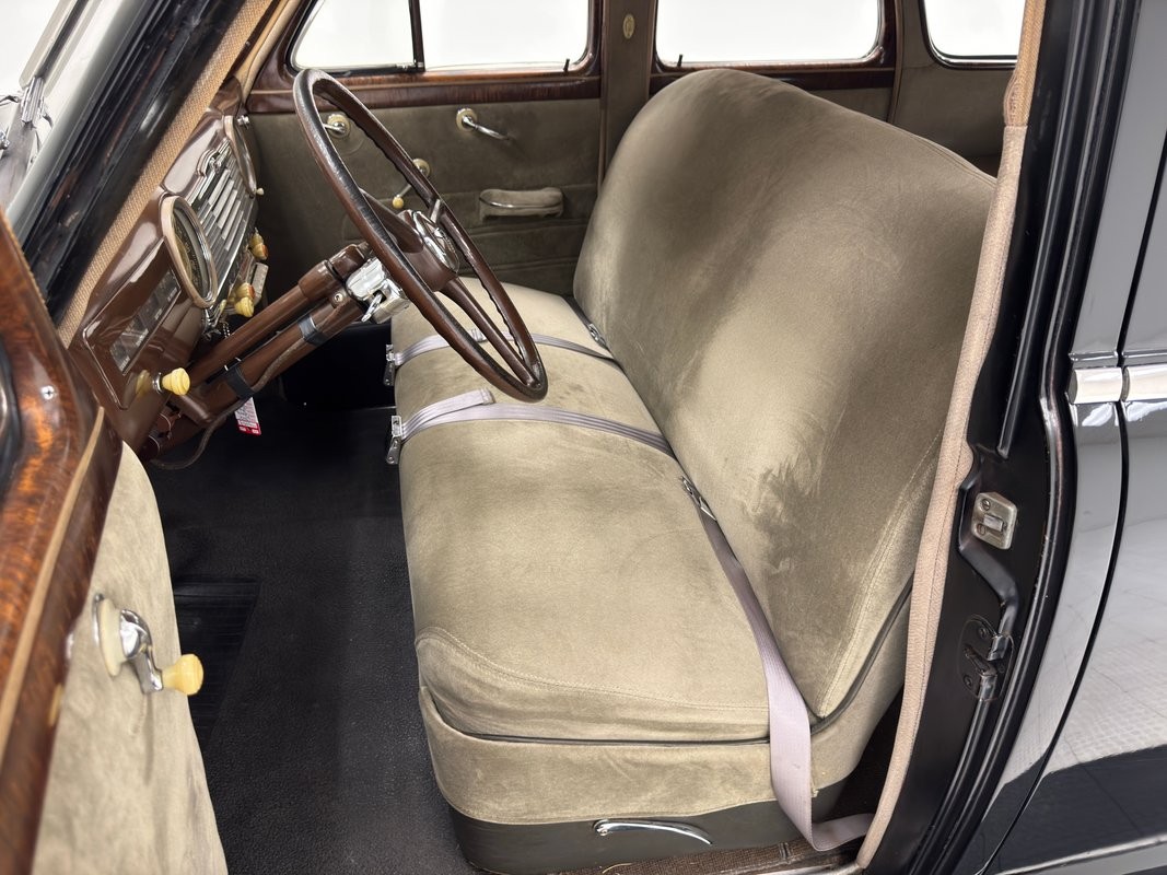 Chevrolet-Stylemaster-1948-Sedan-36