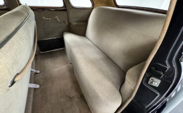 Chevrolet-Stylemaster-1948-Sedan-38