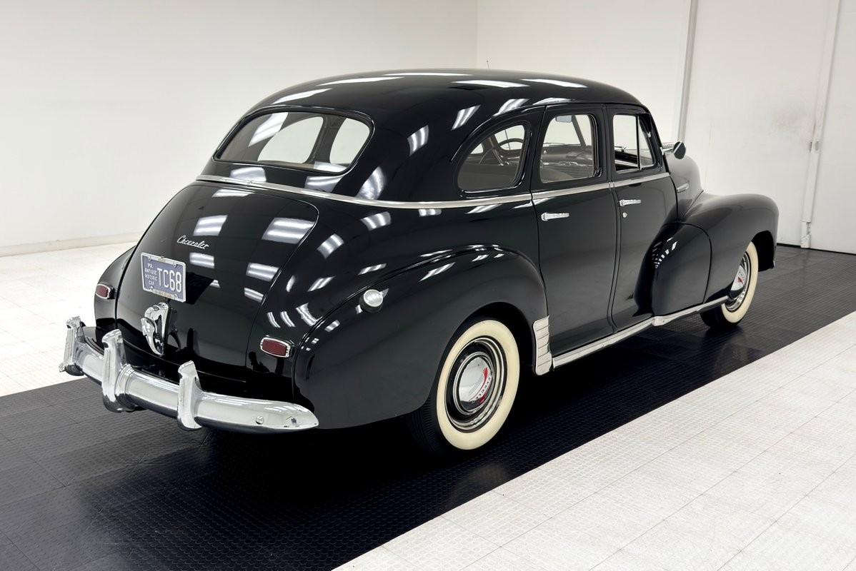 Chevrolet-Stylemaster-1948-Sedan-4