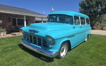 Chevrolet-Suburban-1955-Turquoise-White