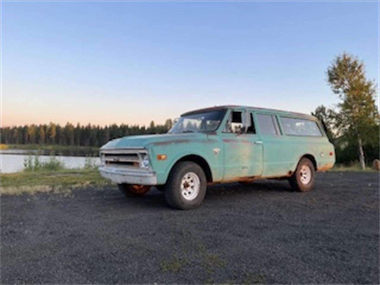 Chevrolet-Suburban-1968-Teal-TealBrown-15