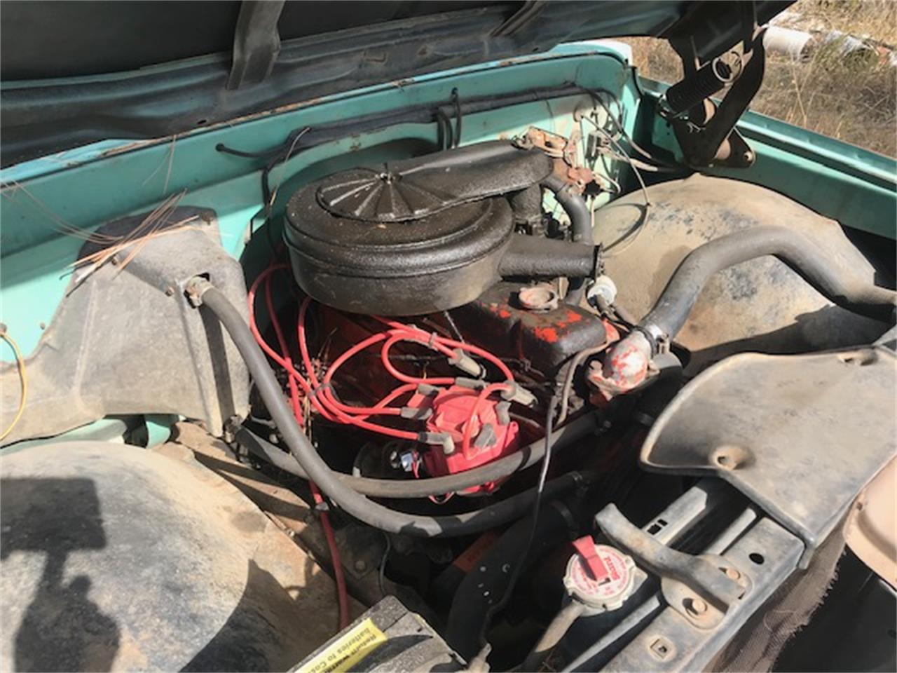 Chevrolet-Suburban-1968-Teal-TealBrown-28