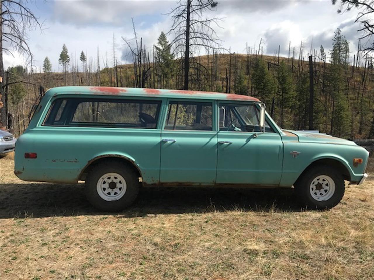 Chevrolet-Suburban-1968-Teal-TealBrown-7