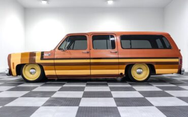 Chevrolet-Suburban-1977-Orange-TAN-5
