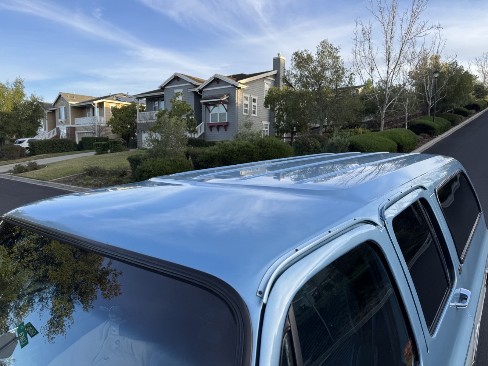 Chevrolet-Suburban-1991-SUV-9