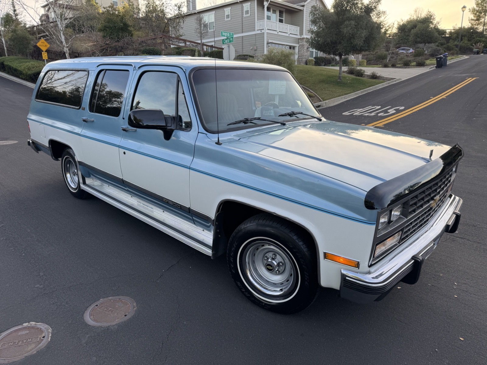 Chevrolet Suburban 1991 SUV