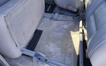 Chevrolet-Suburban-1995-SUV-14