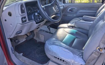 Chevrolet-Suburban-1995-SUV-16